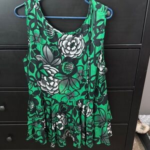 Karen Zambos Green Floral Sleeveless Blouse